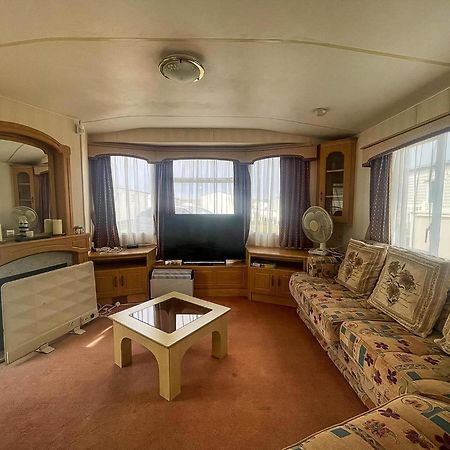 6 Berth Caravan With Decking Nearby Heacham Beach In Norfolk Ref 21047A Hotel Eksteriør billede